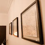 Lovely Flat On Bath Road - Flat 2 דירה *