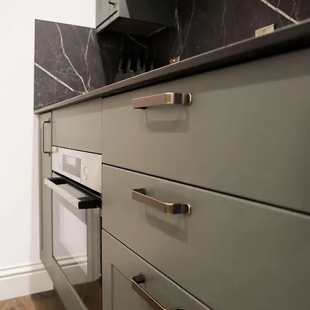 Apartment Lovely Flat On Bath Road - Flat 2 Bristol