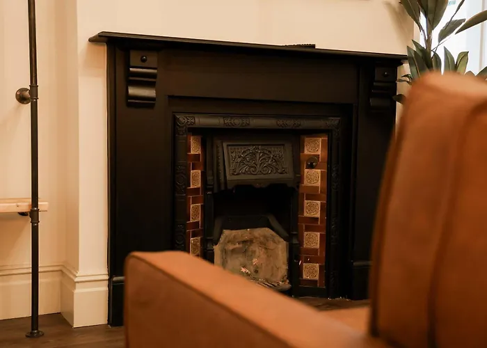 Lovely Flat On Bath Road - Flat 2 Bristol