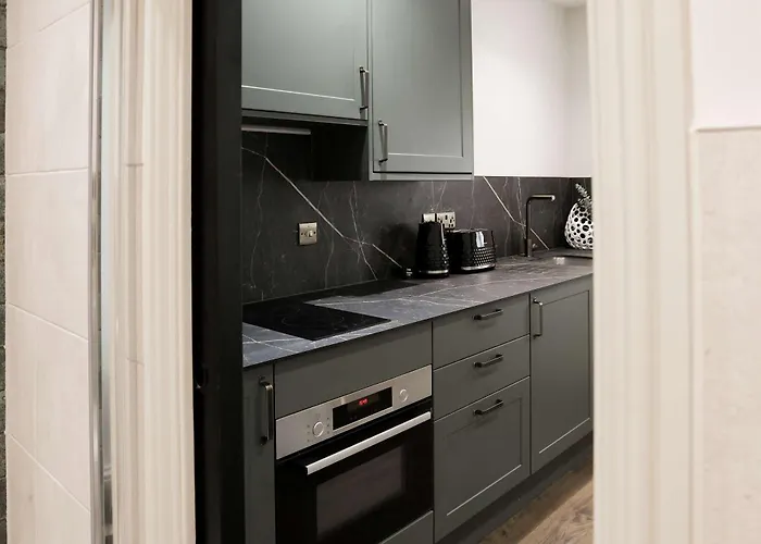 Apartmán Lovely Flat On Bath Road - Flat 2 *